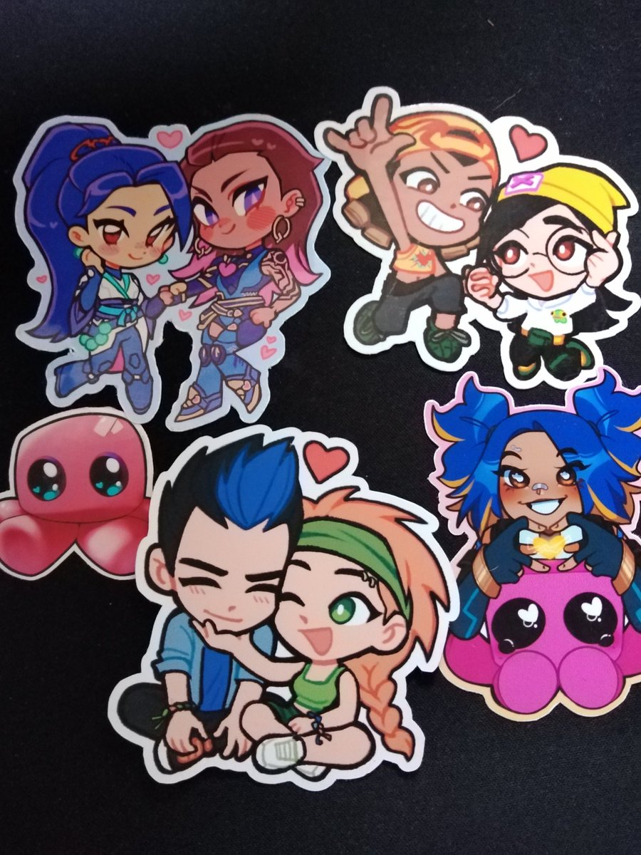 lemonsprout_'s tweet photo. @PrismCloud_ @MxnstrAshe @notxela @Spliinkles the babies have arrived :D tysm 👉👈 💛💛💛 https://t.co/p5uyEiiVKk
