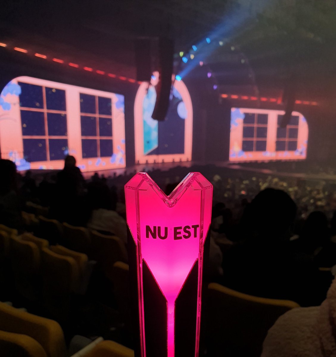 janinekwon_'s tweet image. NU’EST who arrived on a beautiful Spring day🌸
#뉴이스트와_러브는_다시봄
Now, we wait for that beautiful Spring that we’ll get to meet again💕
#FOREVER_SPRING_NUEST
The next time we meet again, our lights will be brighter than ever💗