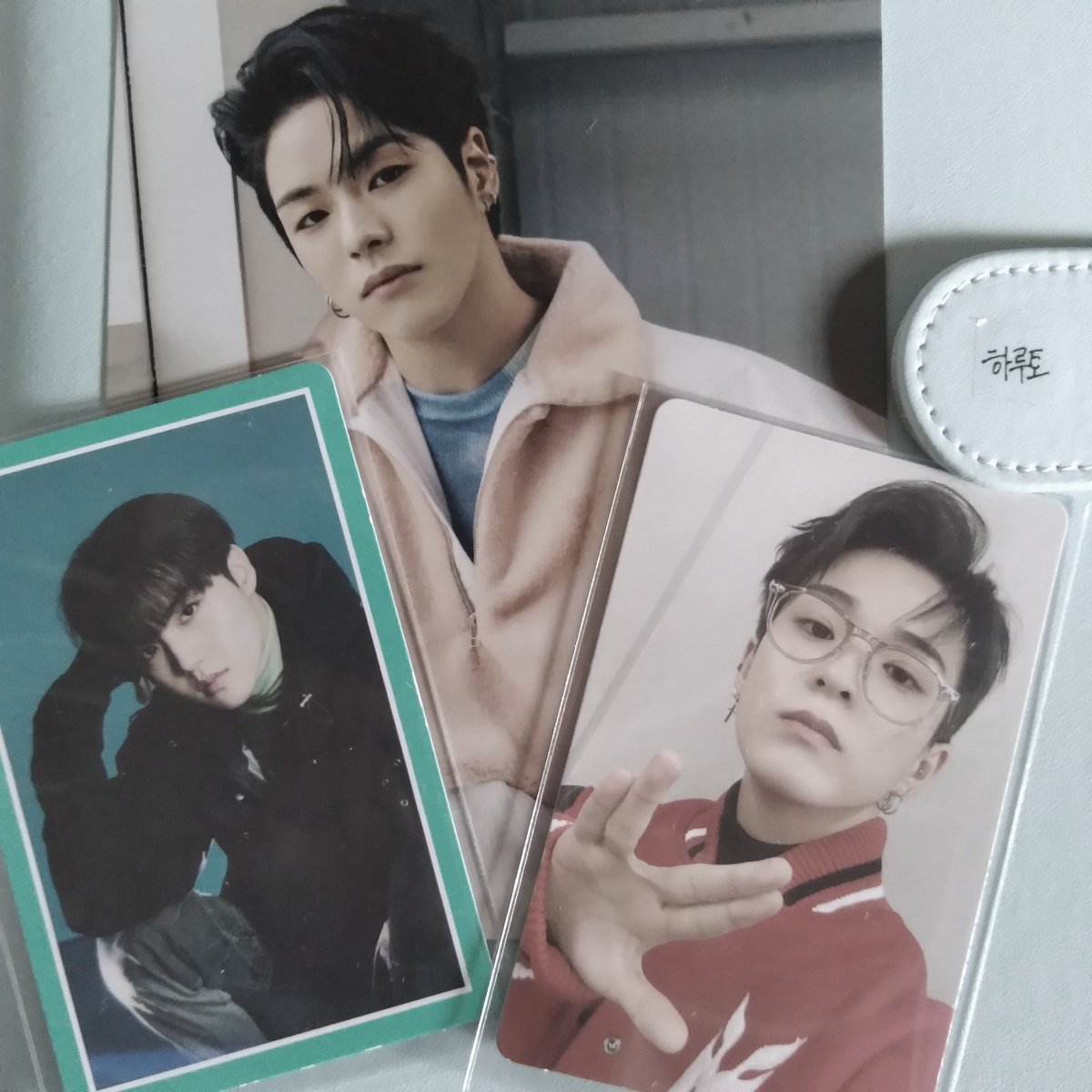 wtnbcart0405's tweet photo. ˗ˏˋ꒰ 💌: jiyan mails ꒱
↳ may mga umuwi na pogiiiii! grabeeeee! thankyousomcuh for packing them well! ♡

#JNJFeedbacks https://t.co/p2EBFdV1K0
