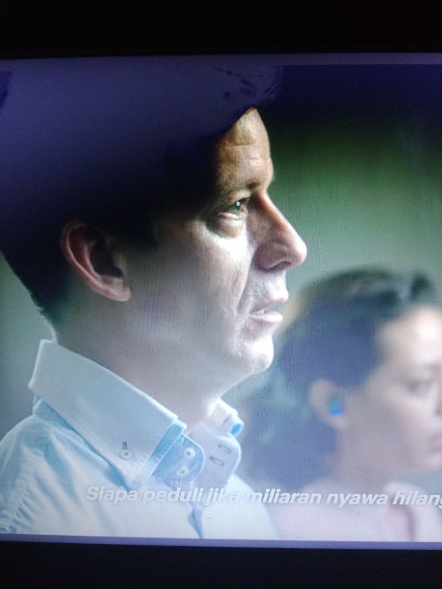 habbangg's tweet photo. i was re-watching space sweeper and look who's here. the judge on heedo and yurim final match. https://t.co/WCtFJcCs44