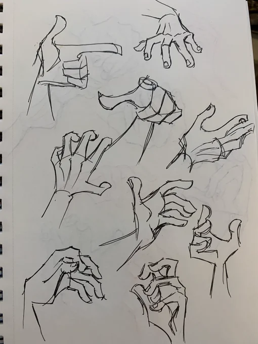 bought a sketchbook for the first time in years and also some pens self indulgence is sweet 