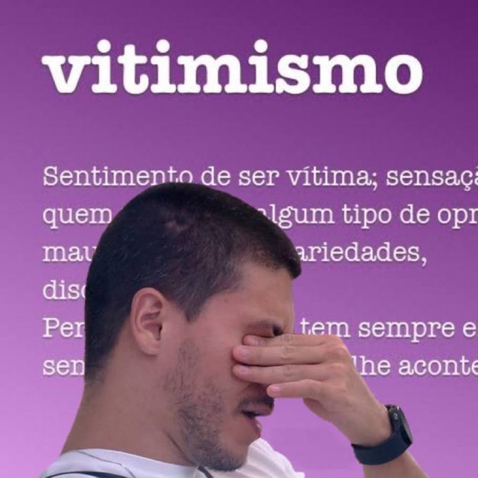 xo_quey's tweet photo. Espero que não considerem isso que a nath fez como agressão porque ela acabou de chutar cachorro morto passada
#FREENATH https://t.co/znKOS8TKZi