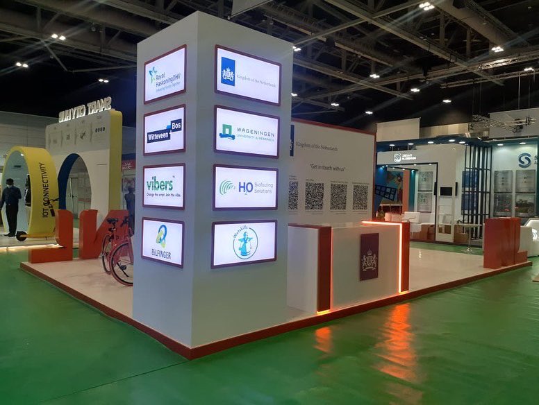 NLinOman's tweet photo. Hosted under patronage of HH Sayyid Theyazin bin Haitham Al Said, OSW was inaugurated last night, 14th March ‘22 at OCEC. 
We look forward to welcoming you today &amp; tomorrow (15-16) at our stall #1510. 
Thank you to all the 🇳🇱 participants who joined us in this event. 

#OCEC #OSW https://t.co/GEl5Nq23vO