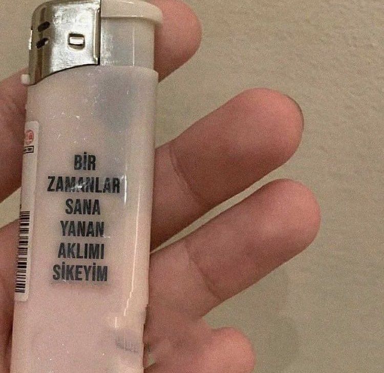 garibinstyle's tweet photo. günaydın aleyküm selam hayat 🚬 
#sigara https://t.co/DXC4KpNSNr