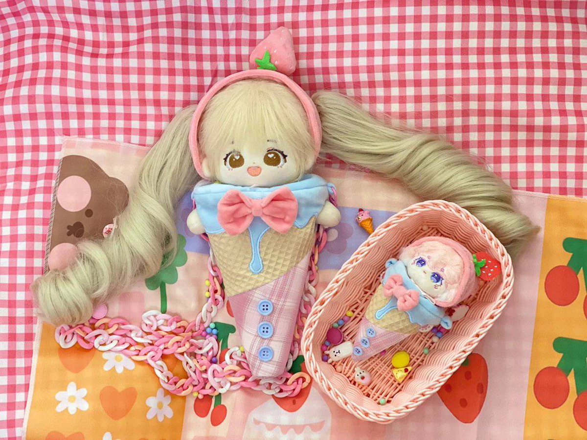 nyankyo_id's tweet photo. [HELP RT-INA🇮🇩] #DOLLSBAG STRAWBERRY SWEETHEART

🗓️20 MAR'22, 18.00 WIB / UNTIL SOLD

For 10/20cm Doll
Ice Cream Cone Bag + Chain

💰 IDR 235k
❌ SHIPPING + TAX

ORDER FORM
https://t.co/ObFGSR9c3o

#dollbag #tasboneka #10cmdollbag #tasboneka10cm #itabag https://t.co/pUv6D7G5Ek