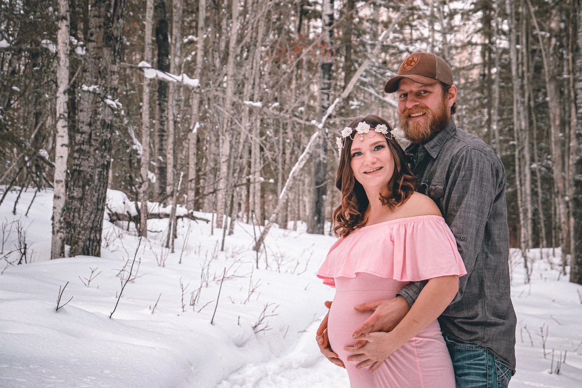 cbj_xo's tweet photo. I can’t wait to watch you become a dad 🥺💖 https://t.co/f1Dr3MyqdH
