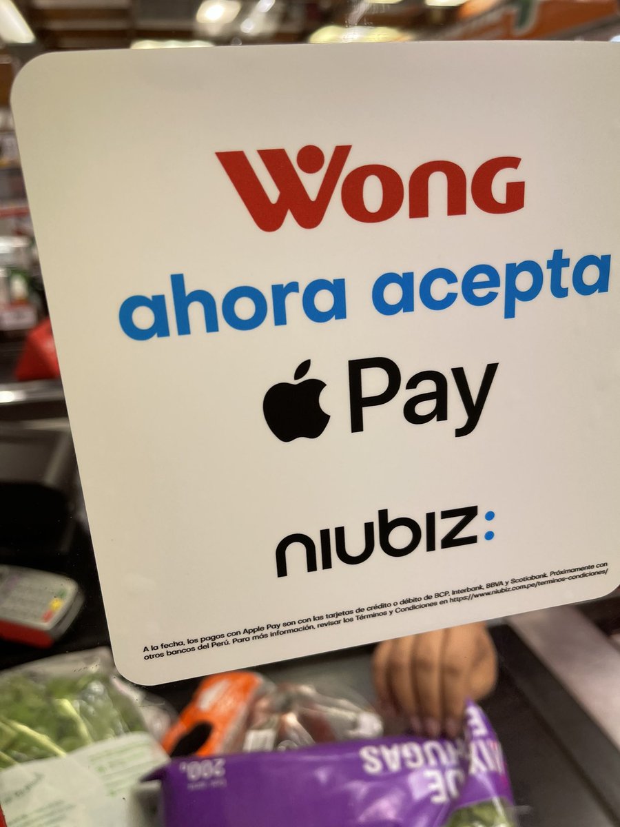 Applepayperu's tweet photo. A partir de mañana 15 de marzo se lanza Apple Pay en el 🇵🇪! 

@WongPeru ya ya instalado las señales y @niubiz_pe confirma que a media noche lo lanzan 

#apple #applepayperu #peru #applepay https://t.co/GvM69qKCbg