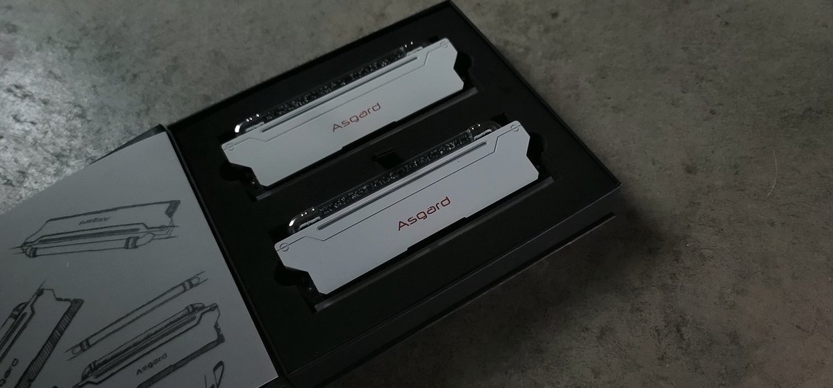 EnviousMods's tweet photo. This @AsgardMemory Loki DDR4 has a look that's sets it apart from the rest of the market.
I can only imagine how sweet it looks like up!
#asgard #asgardmemory #ddr4 #memory #loki #enviousmods https://t.co/ycjYRNlkAs