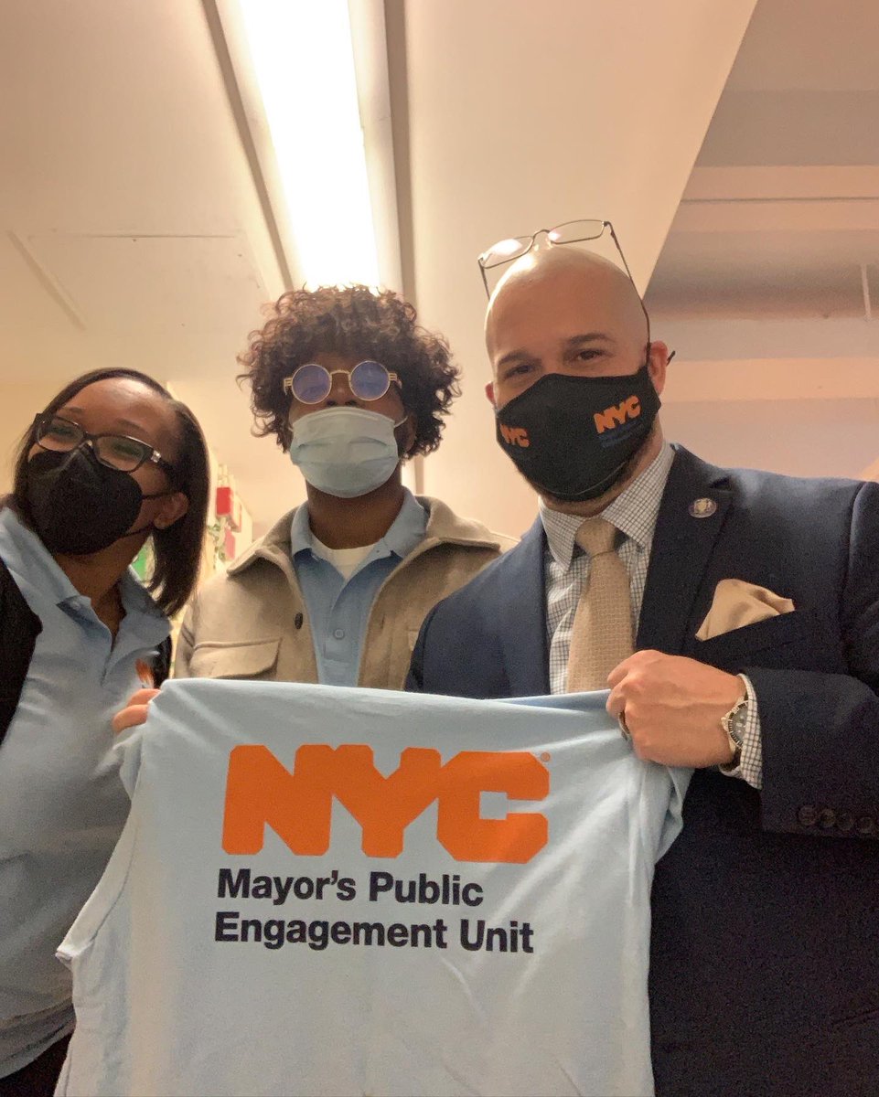 rodriquezkelmy's tweet photo. I have a Cool Team! In a Cool Agency! Doing Cool Things!
#mayorspeu #svrd #civicengagement #studentvoter https://t.co/hbL2FOYQPP