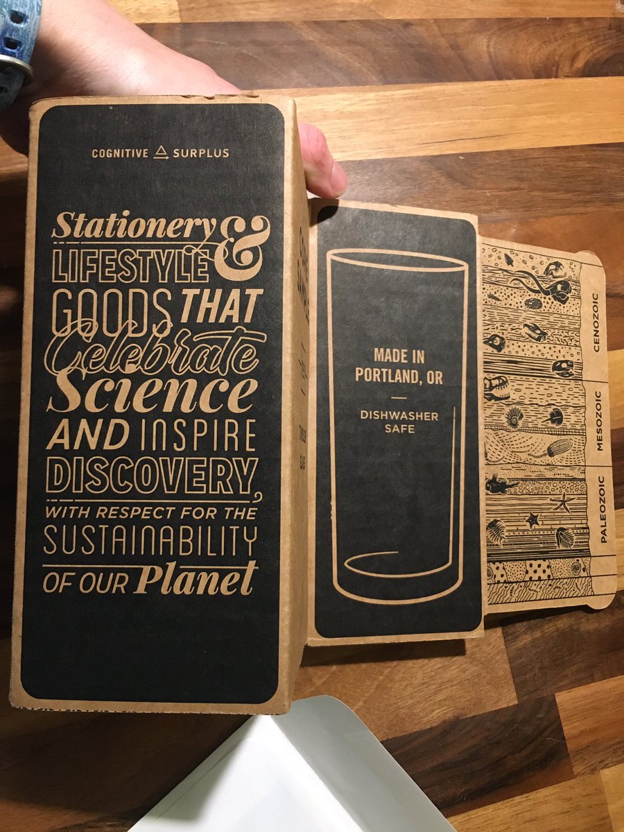 FritzEndres's tweet image. Sipping a good brew in my #geologictime tumbler, memorizing when exactly all the mass extinctions were. Living the good life. 🙏@mkelsea #cognitivesurplus