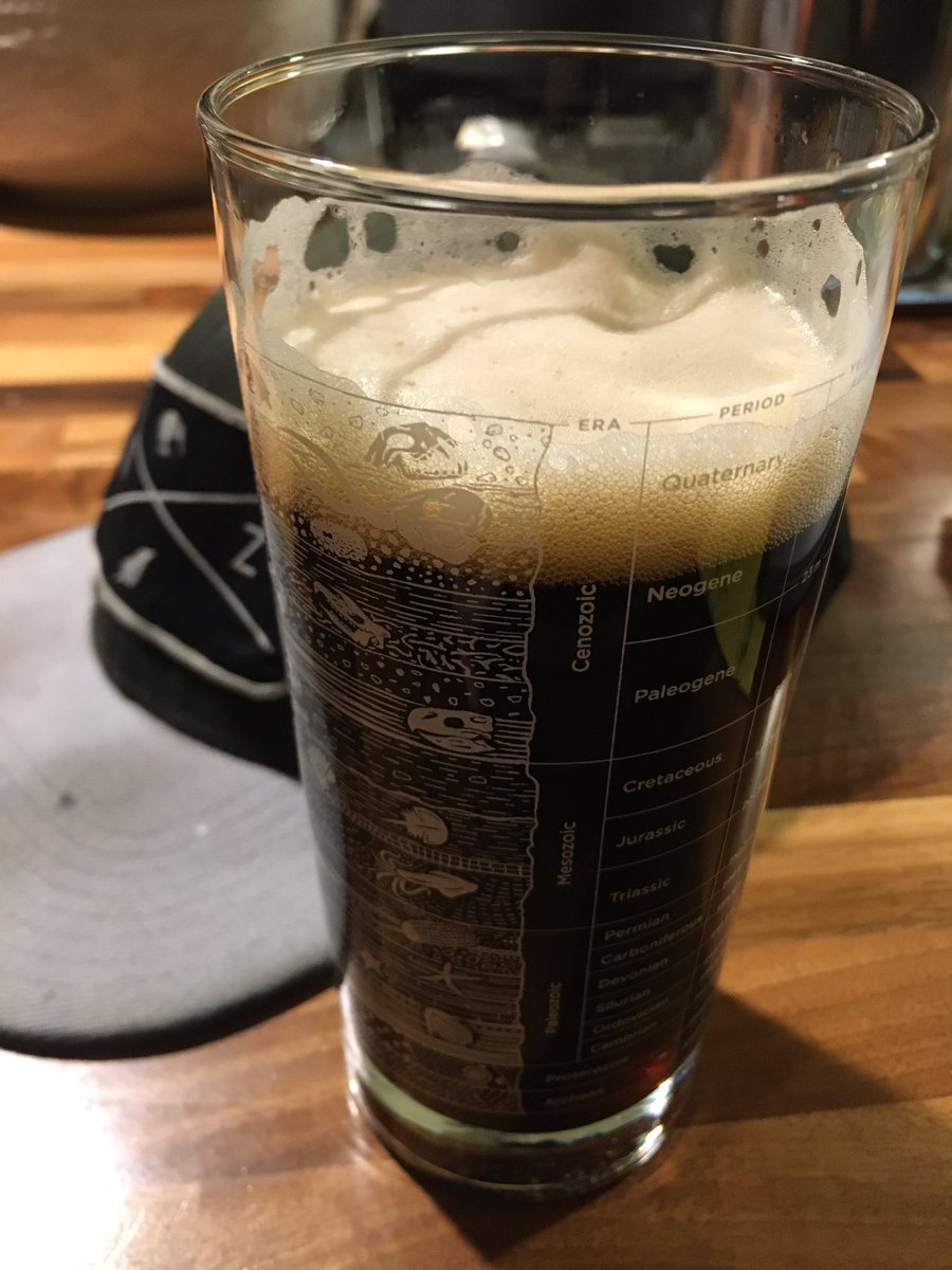 FritzEndres's tweet image. Sipping a good brew in my #geologictime tumbler, memorizing when exactly all the mass extinctions were. Living the good life. 🙏@mkelsea #cognitivesurplus