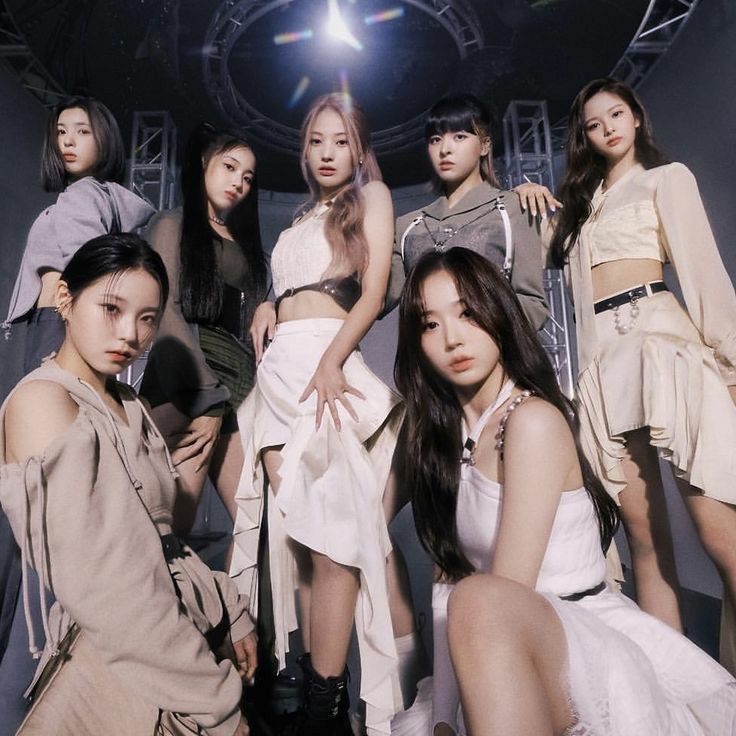 TakeiBrasil's tweet photo. — TEMOS UMA FÃ? #KARINA deu follow na conta do Girl Group #NMIXX! 

#TAKEIKARINA #タケイカリナ #타케이카리 https://t.co/hBZV1LKKI9