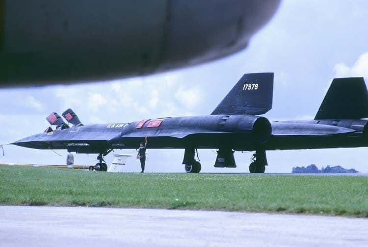 WOFighter_Jets's tweet photo. SR-71 Blackbird 🖤

#blackbird #usaf #fighterJet #airforce #RussiaUkraineWar #Europe https://t.co/v0HoBHYheL