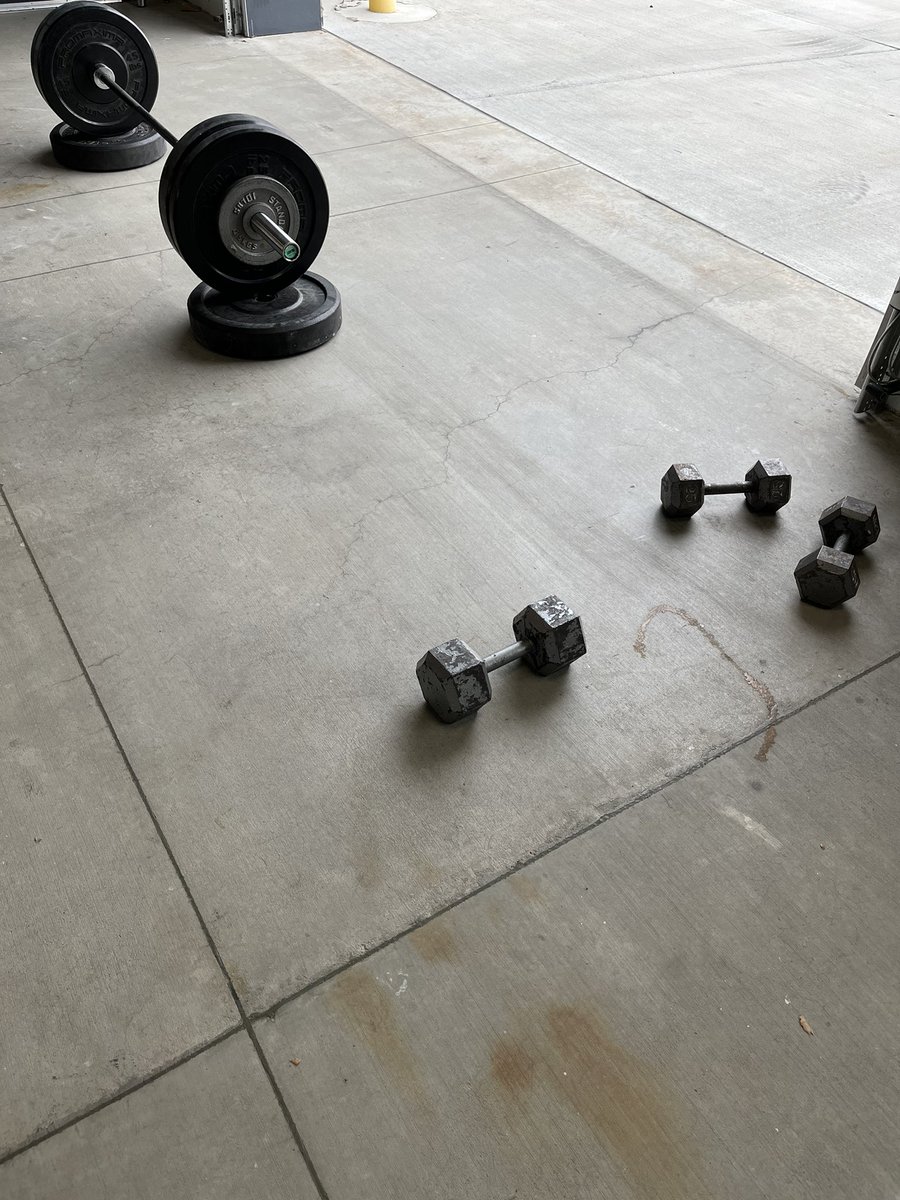 RyanDuncan_8's tweet photo. Good workout today. #wealthyway60 https://t.co/EjoPVZPoO5