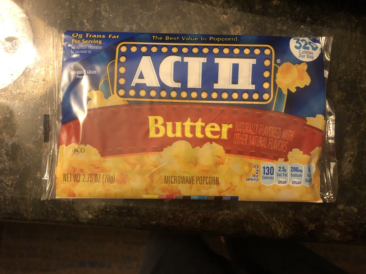 また時差ボケで夜22時くらいに起きてホテルのレストラン閉まっててご飯食べられなかった。朝ごはんまで部屋にあったポップコーン食べてしのぎます
#国際線クルーあるある