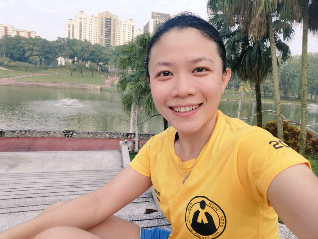 limsoowen's tweet photo. A light workout to kick start the day. https://t.co/hyjjZ9TxtV