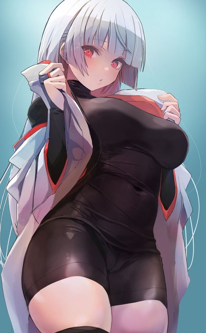 上着を脱いだら黒のインナーがあらわれた。
みたいなシチュエーションが好き。 