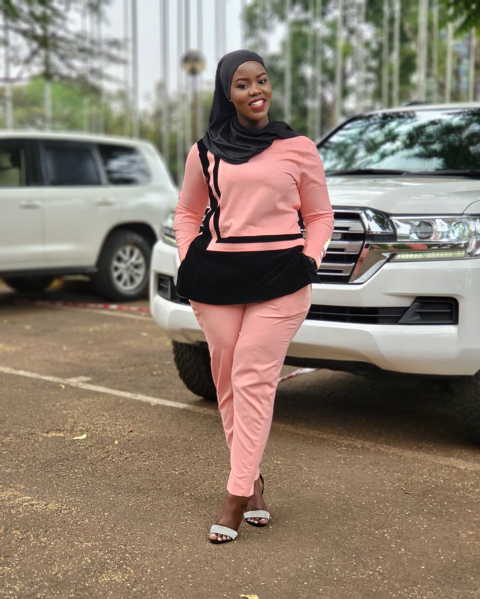 fsnakazibwe's tweet photo. Good Morning UOT. Am here to remind all the Man United fans that we are going to be crowned as Champions of Europe this year. Amen https://t.co/Nxe82c7kLx