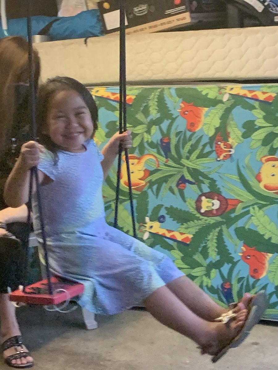 Coach_Otineru's tweet photo. Can some one please tell me how to slow down time…. Can’t believe my little girl is 5 now. Happy birthday to my first born! Daddy Loves you! #GirlDad #5GoingOn25 #WayTooFast https://t.co/jPpIrec7kV