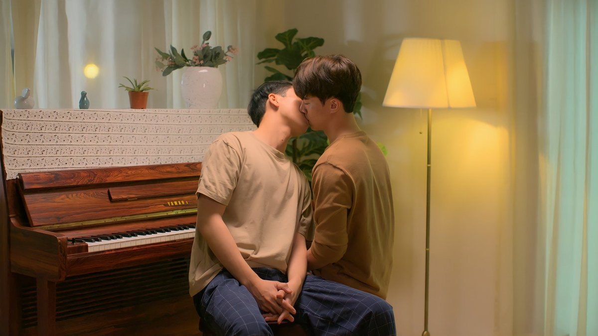 Mphet2's tweet photo. จองคู่ไหนกัน บอกหน่อยคับ 😍 OFFICIAL TEASER
https://t.co/MrdRas5kPm

#officialteaserแอบจองรัก
#MysecretLoveTheseries #แอบจองรักเดอะซีรีส์ #boyyent https://t.co/wOBO9bO4KN