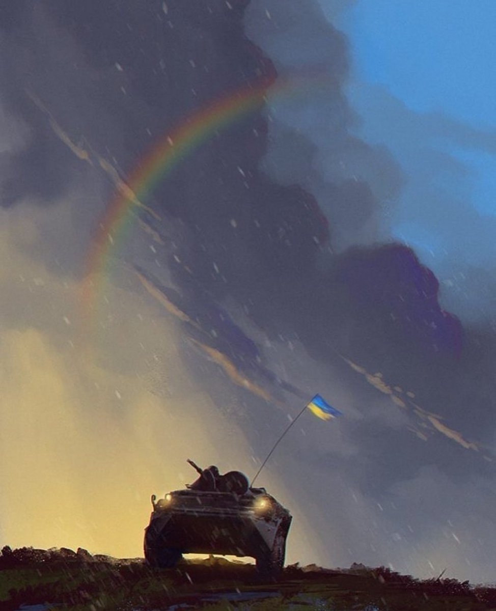 TheGoldenLily tweet media