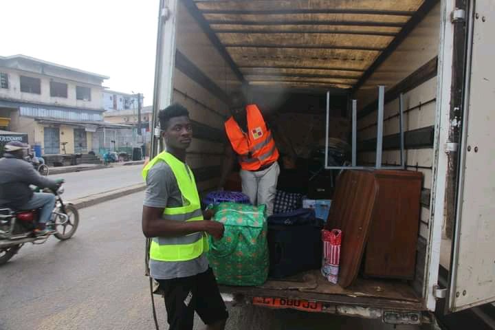 MyTransportServ's tweet photo. meilleurs moments du Déménagement Douala ( Deido) pour Douala ( logpom)

Infos du Déménagement :
📌Pack : confort plus
📌installation et désinstallation des paraboles.

Si vous avez besoin de nos services. 😊 Ecrivez nous👇🏾
https://t.co/1zSst3EVFj

#Optezpourlasérénité https://t.co/WFVDbM2RU7