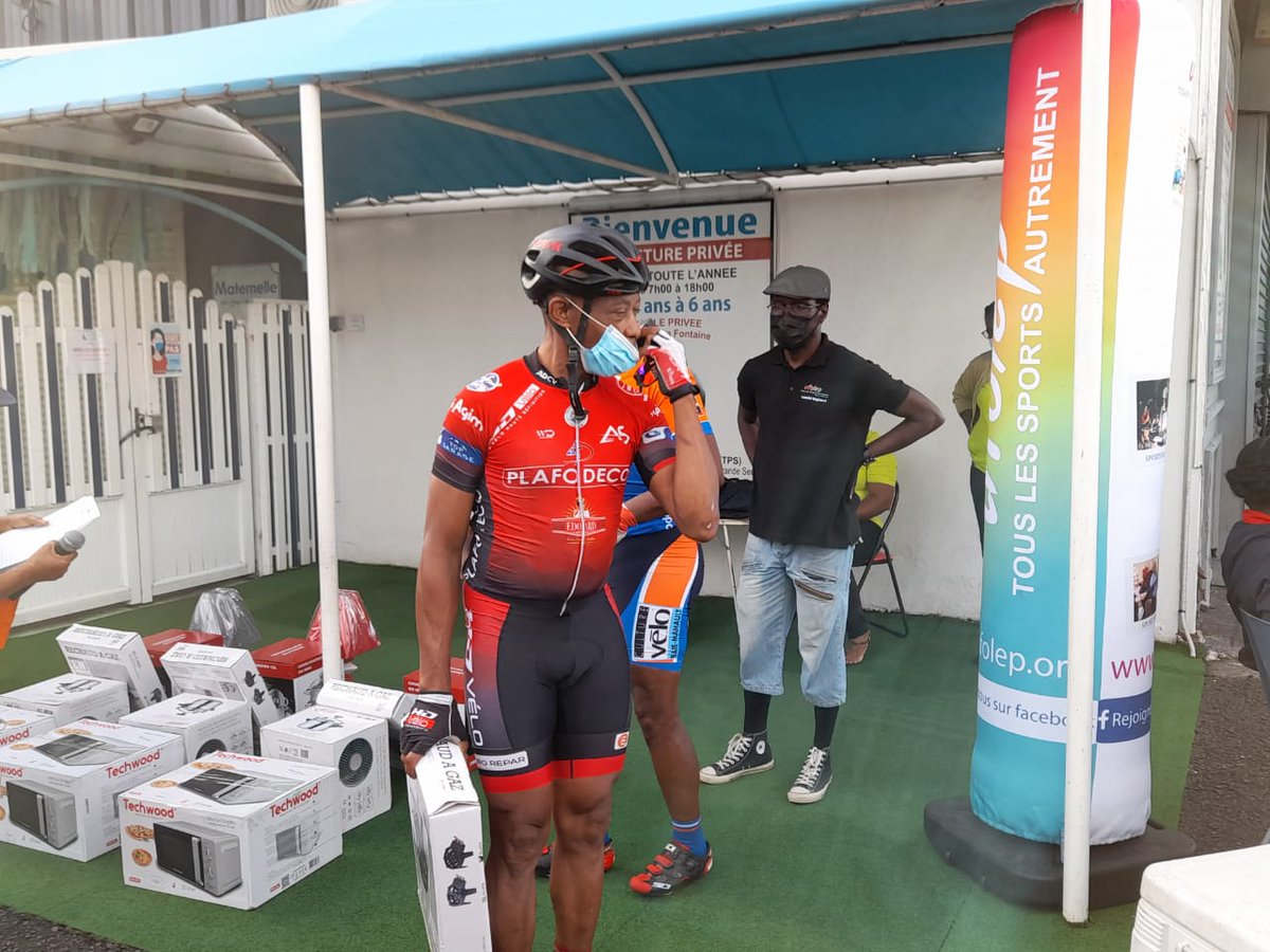 #Cyclisme #UFOLEP

Comme un symbole, 2 ans jour pour jour, l'activité cyclo repart en Guadeloupe.

Quelle joie !

Dans un respect des gestes barrières et des règles en vigueur