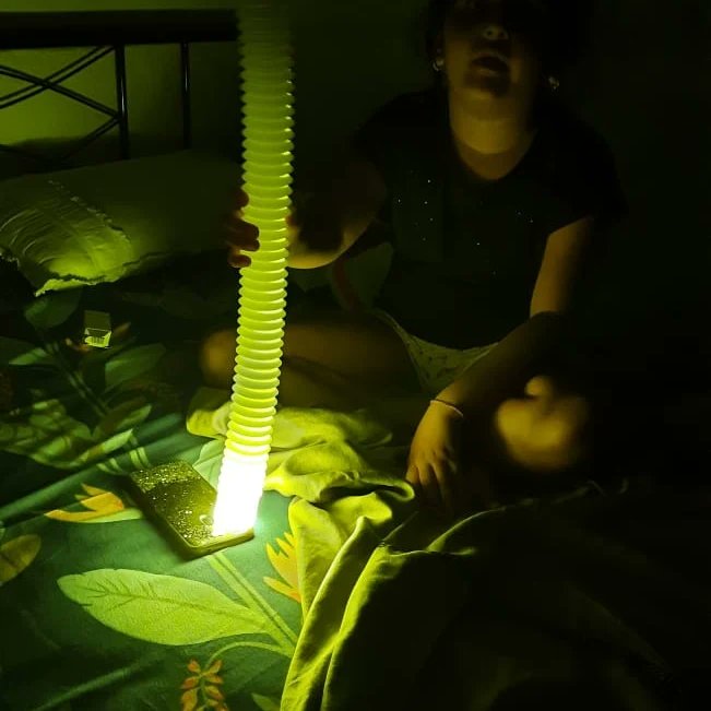KiducateTweet's tweet photo. Exploring the #World through self initiated #experimental #play is 1 of the best ways a #Child learns. She doesn't need a #teacher, #classroom but only an opportunity to open all the windows of possibilities for #learning. I #love 2 watch Little Ms.S immersed in play. https://t.co/HLTmaqmqT2