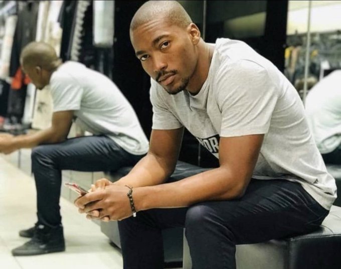 FatymahEmdy's tweet photo. Like for Gash1 
Retweet for Themba 

#BBMzansi #BigBrotherMzansi https://t.co/dB1pRjkU3y #BBMzansi