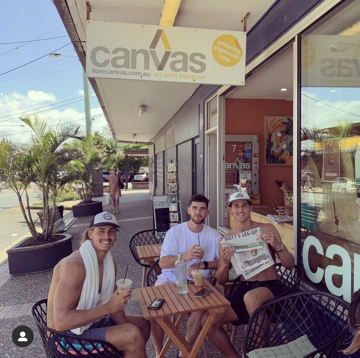 SamFlanders26's tweet photo. @Telstra is giving away their ad space during Round 8 of the 2022 Toyota AFL Premiership Season to Australian small businesses. To win join Telstra Plus and enter by 21 March. Eligibility criteria and T&amp;C's apply. Visit https://t.co/IgInY2JIVg. #ad #BigPlugsforSmallBusiness https://t.co/cDCK1IEoYI