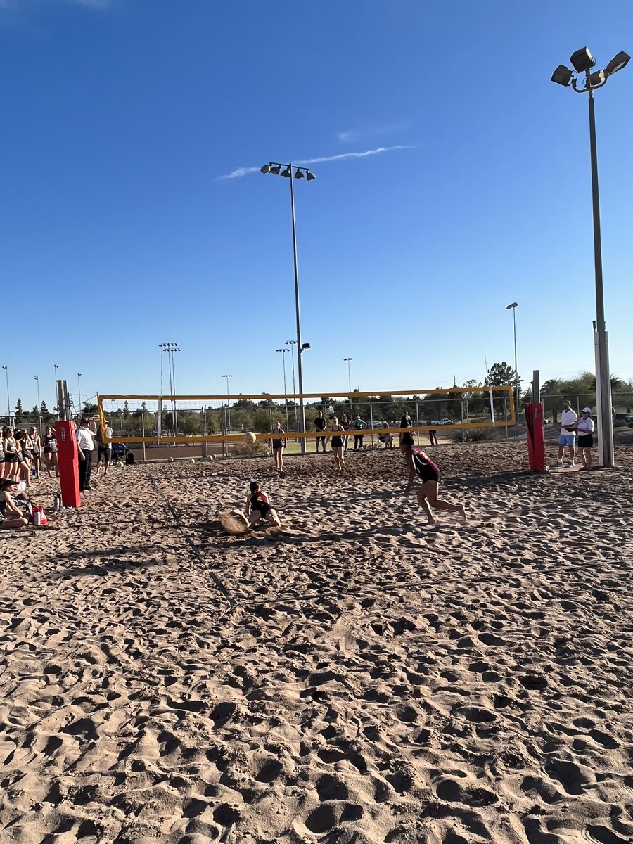 AaronFrana's tweet photo. Beautiful day to watch @PrideBeachVball host the Basha Bears! Good job ladies! #ROLLPR1DE https://t.co/X5iRVo0ts6