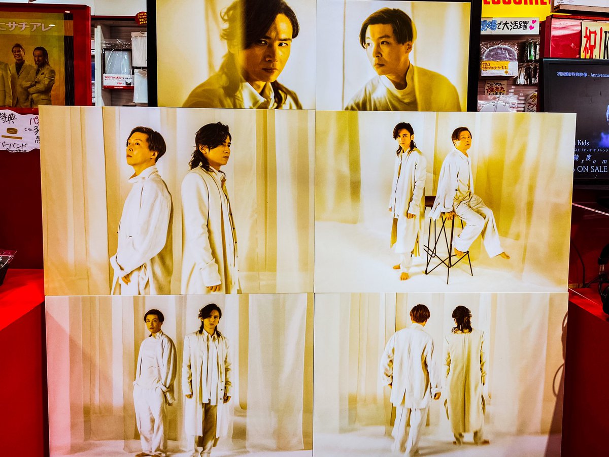 _mr_____a_'s tweet photo. kinki kidsの「高純度romance」を買いにタワレコ渋谷店へ。パネル展をやっていたので📷✨早く家に帰って初回盤のBlu-rayを観なきゃ。

#kinkikids #高純度romance #タワレコ渋谷 #パネル展 https://t.co/iuBF6JrVsN