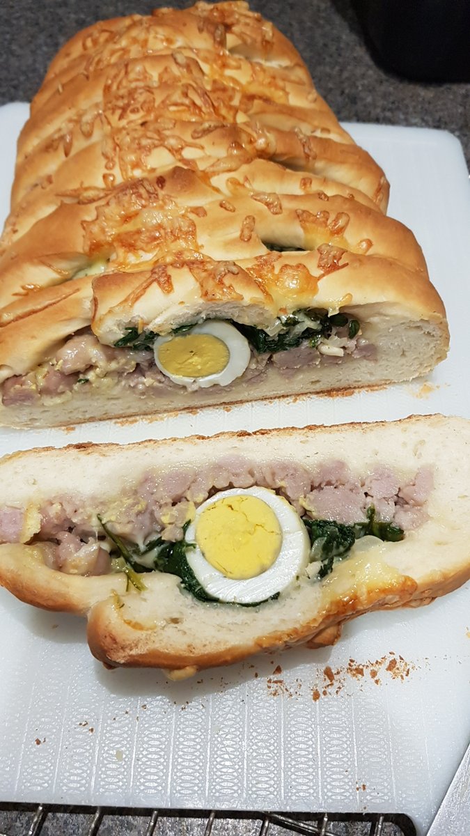 AcampbelTeacher's tweet photo. @kingarthurbaking #ExtraordinaryBread - this is dinner tonight at our place https://t.co/4s6yeVfxa0