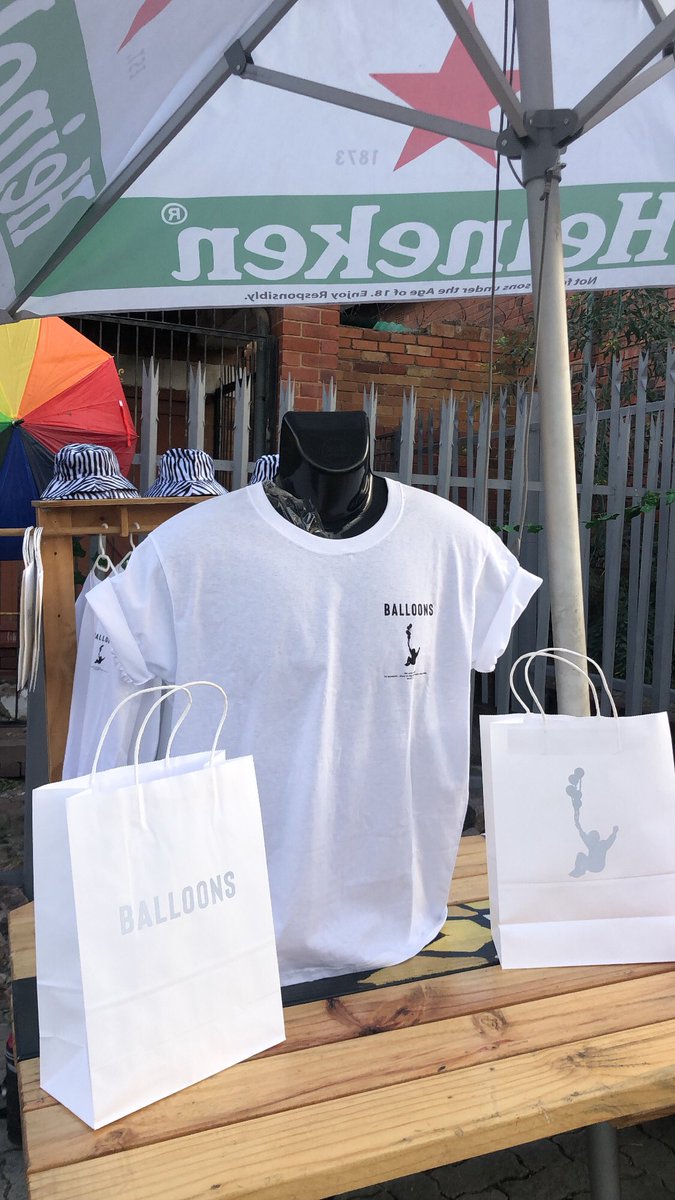 Balloons_za's tweet photo. 12/03 . 
TROUBLED STATE ‘22 Pop-Up store . 

Collection now available in : White , Turquoise , Black , Pink 

#store #popupshop #popupstore #clothing #clothingbrand #brand #balloons #fashion #style #styleinspiration #designer #fashiontrends #color #clothingline #clothingbrand https://t.co/O0Of44D68j