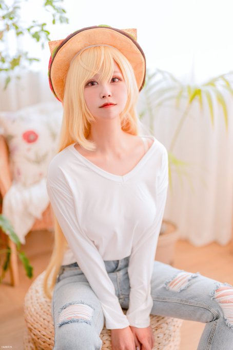 Twitterのコスプレ画像18