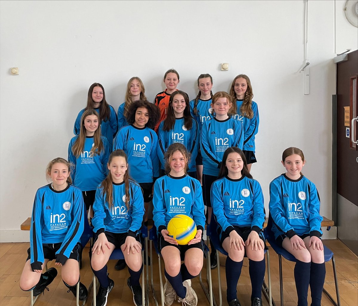 kentschools_fa's tweet photo. The @hayesschool_pe and @pe_towers squads for tonight's @kentschools_fa U13 Girls Cup Final at @beckenhamtownfc https://t.co/eXN6nyxIja