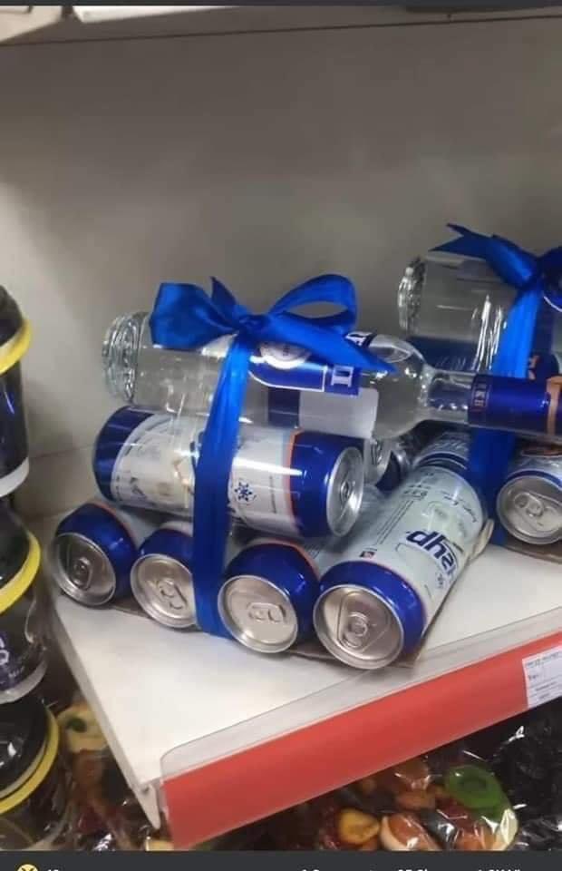 Энэ гэхдээ инээдэм биш шүү! 
Эрчүүдийг баярлуулахад зөвхөн архи согтууруулах ундаа байдаг мэтээр нийгэмд буруу ойлголт төрүүлэх ээ больцгооё ‼️

Архины хор хөнөөл тоо томшгүй шүү...