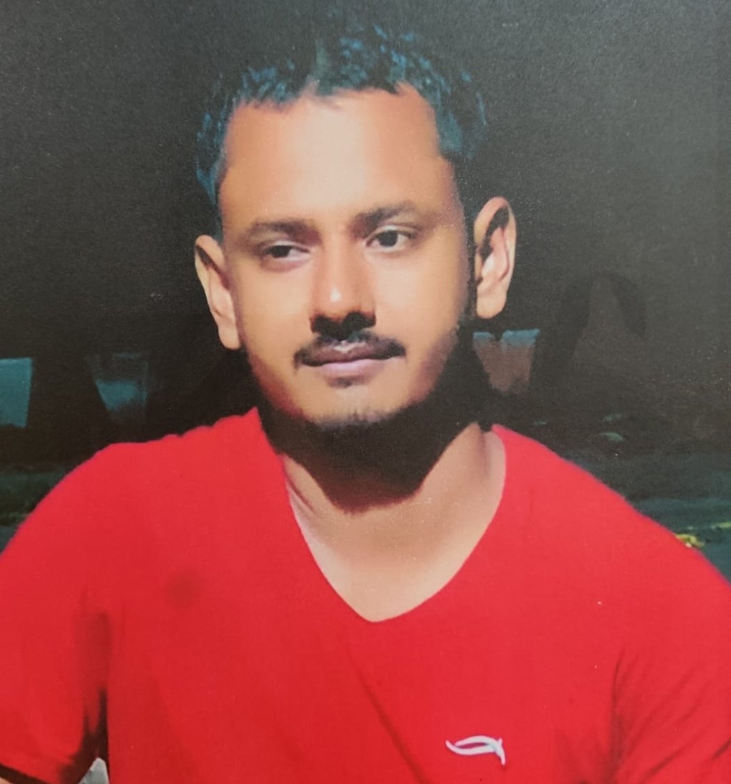 UoA_Official's tweet photo. Condolence 
इलाहाबाद विश्वविद्यालय के शिक्षक, छात्र और कर्मचारी, बी.ए.एल.एल.बी. अंतिम सत्र के छात्र श्री अभिषेक सिंह की असमय मृत्यु पर गहरा शोक और हार्दिक संवेदना व्यक्त करते हुए  प्रार्थना करते हैं की ईश्वर उनके परिवार एवं परिजनों को इस अपूरणीय क्षति को सहन करने की शक्ति दें। https://t.co/T6suwooo5J