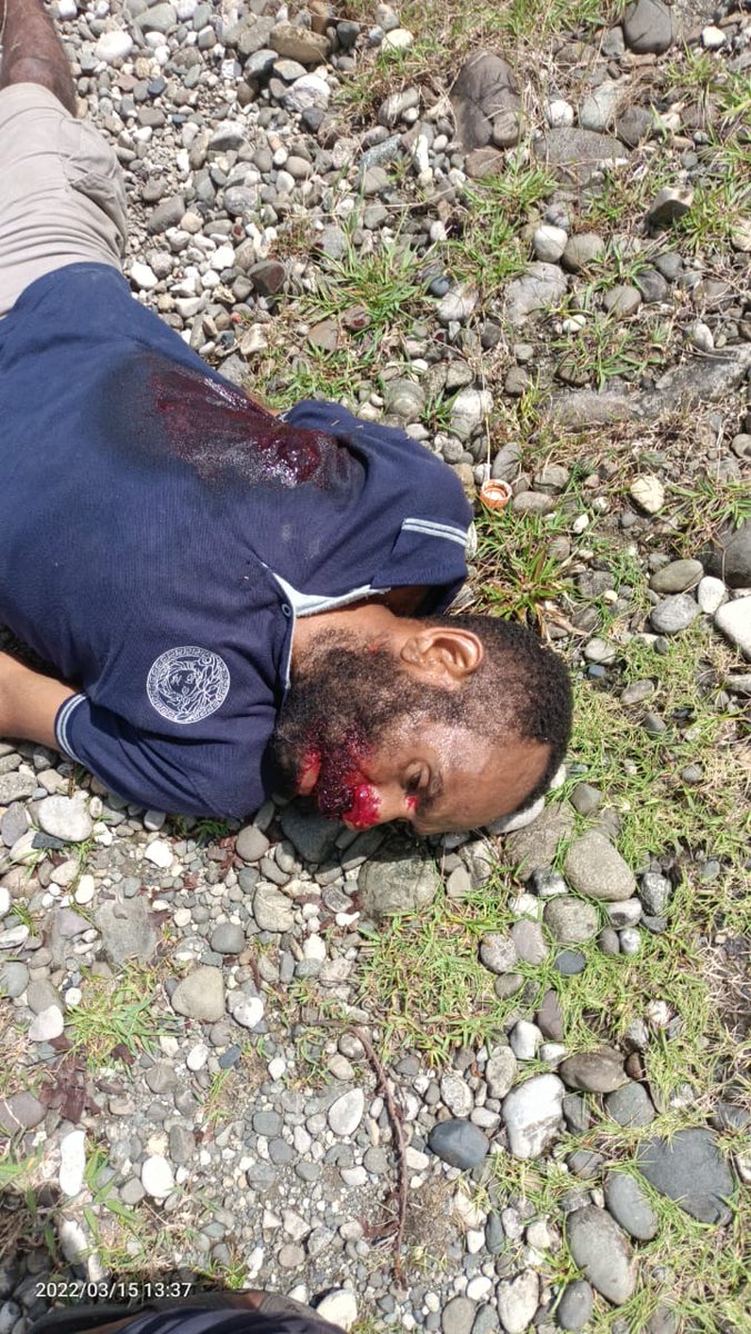 WestPapua1977's tweet photo. Please monitor everything today, March 15, 2022, the action against the New Autonomy area from the land of Papua near Yahukimo, the current period of action was disbanded by the apparatus and brutally shot at the community so that Yahukimo's situation escalated. Please monitor. https://t.co/hzTnnVWWyN