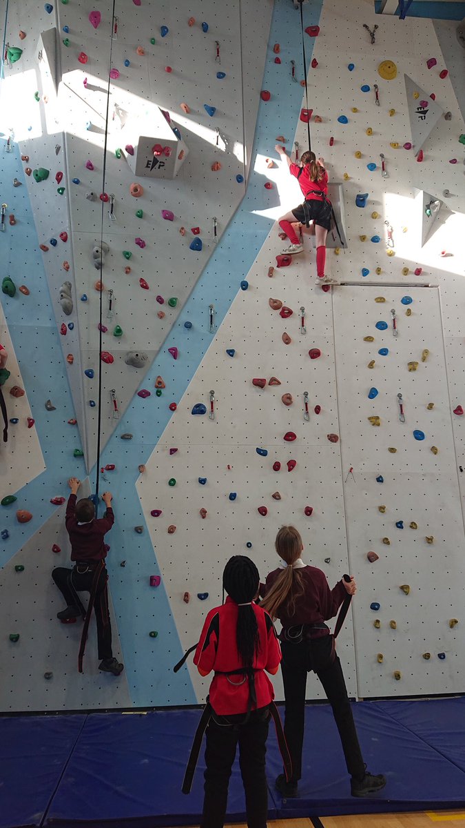 Linslade School PE Department tweet media