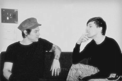📸|Harry and Louis a while ago!