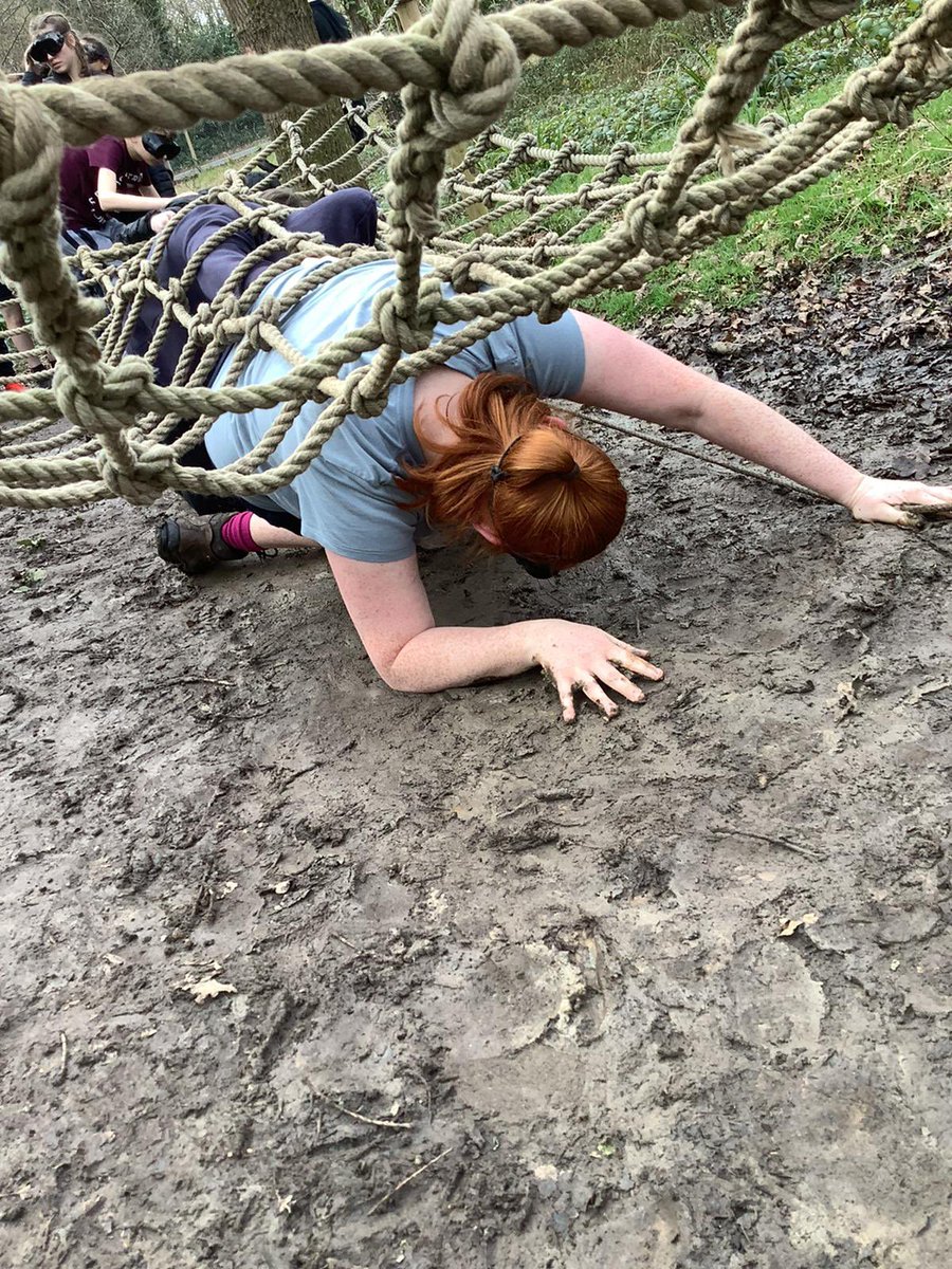 hurd_angie's tweet photo. @OasisMayfield @OAM_PE Miss B showing us how it is done! #proud https://t.co/vmUYbmNVSU