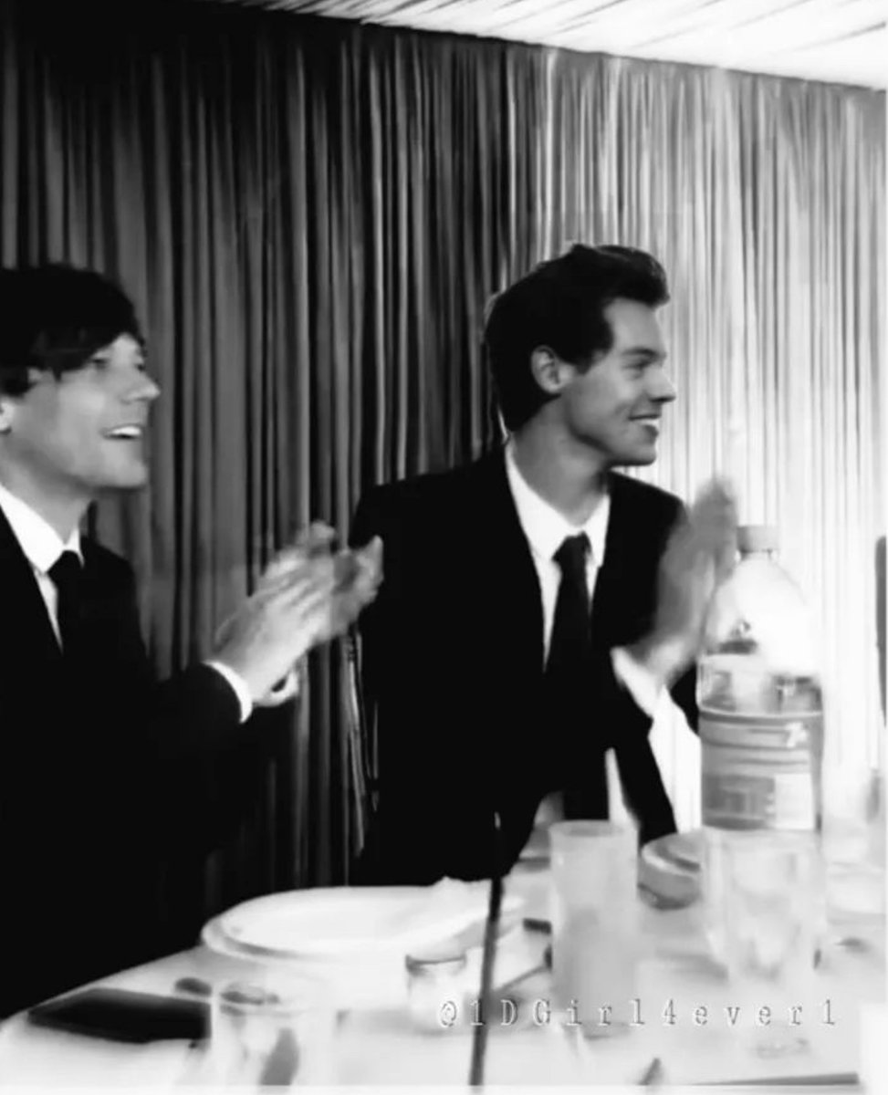 📸|Harry and Louis a while back!