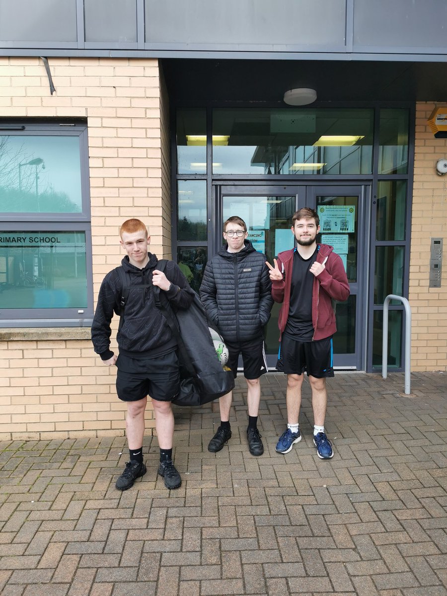 Leah Kennedy tweet media