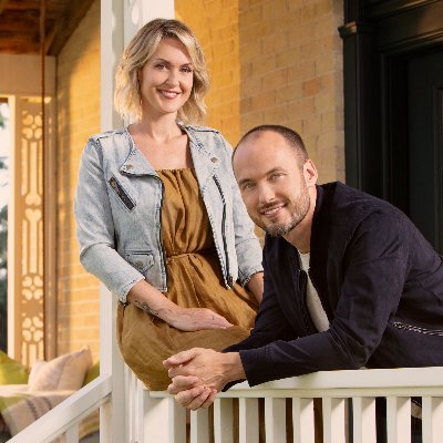morninglive's tweet photo. @sibswhodesign Carolyn Wilbrink and Billy Pearson know how to make the most of a rustic, rural lifestyle. The season 2 launch of 'Farmhouse Facelift' is tonight on @hgtv. They join us around 7:50. 

WATCH: https://t.co/griiFgGKym https://t.co/Kxs8X9WyXP