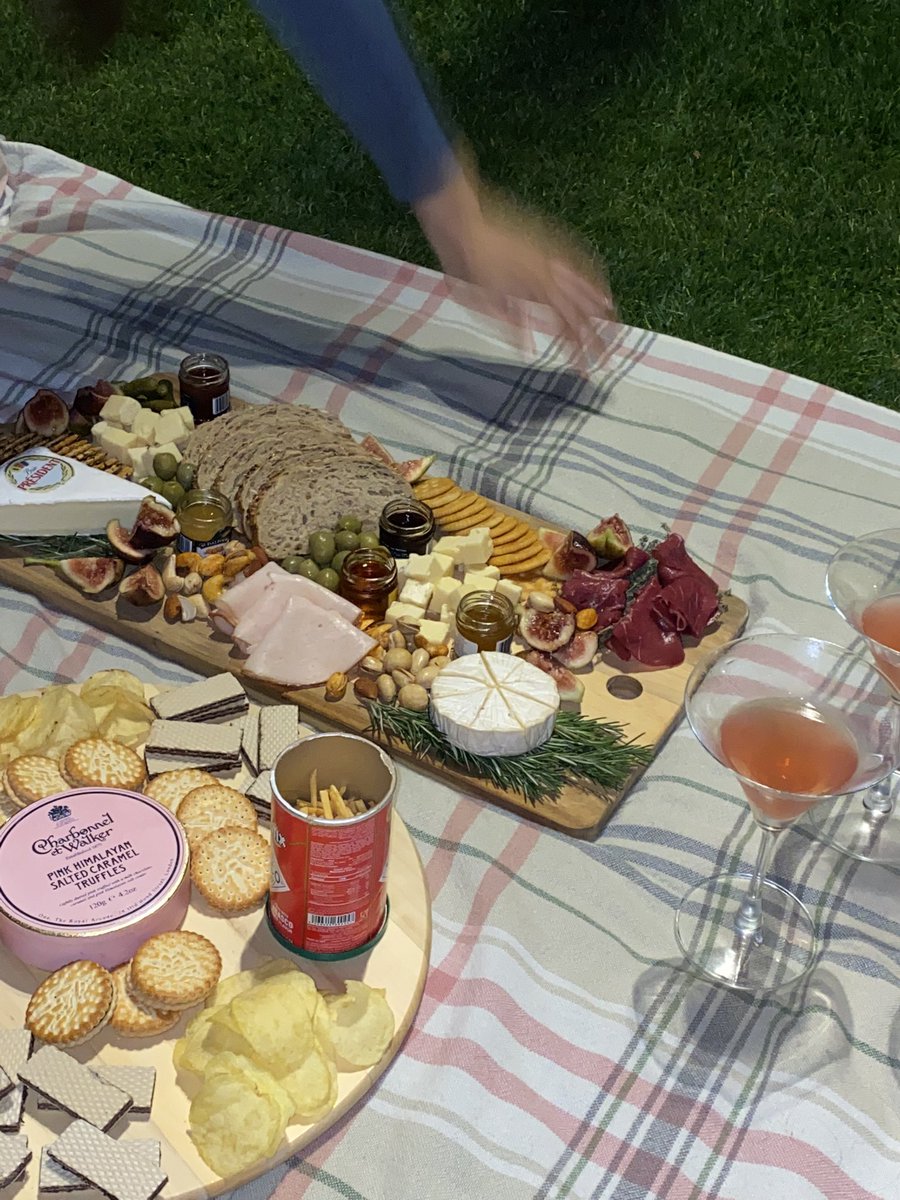 halzee_'s tweet image. my new hobby is making cheese boards