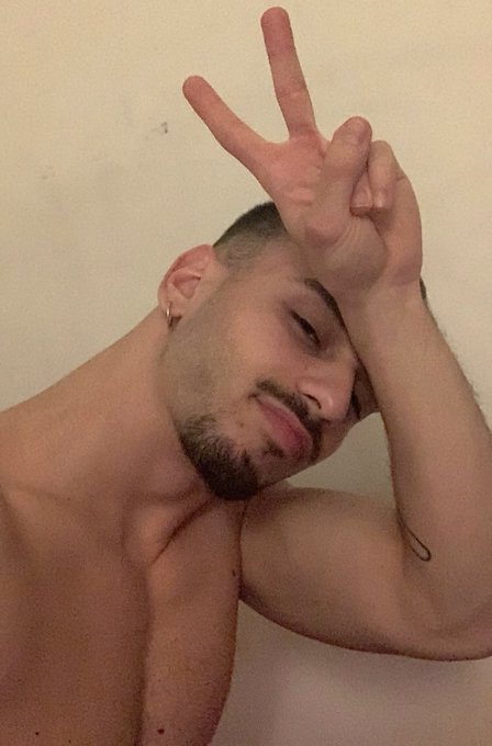 Watch ppspnl's leaked NSFW photo on TwXstars