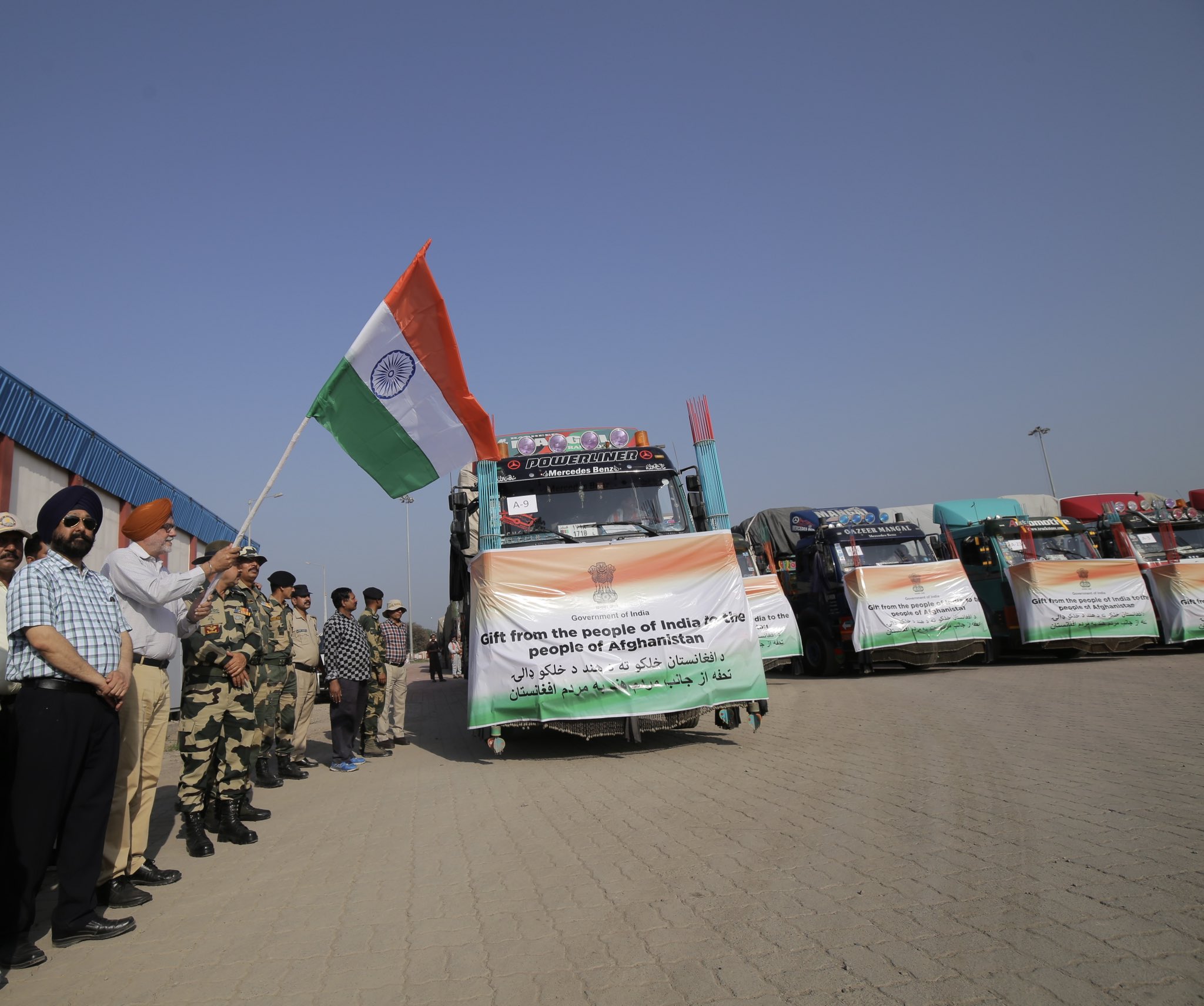 Image 8000 MTs wheat sent to Afghanistan as humanitarian assistance from India