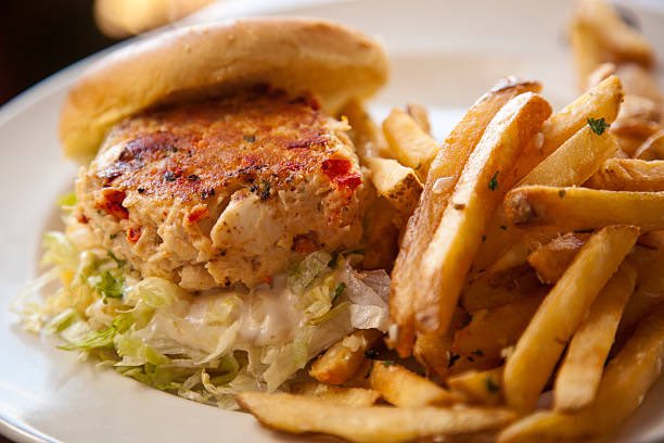 ElementsCooking's tweet photo. #RecipeOfTheDay
Who loves Crab Cakes?
These crab cakes are made from lump crab meat with just enough filler to bind together.
We love this recipe with pineapple craisin coleslaw on grilled ciabatta.
See FULL recipe & instructions on our Blog!
https://t.co/kCHLJF9oua https://t.co/qDKh9vcdGw