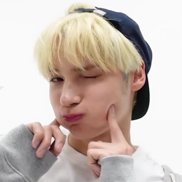 get well soon our huening kai ♡